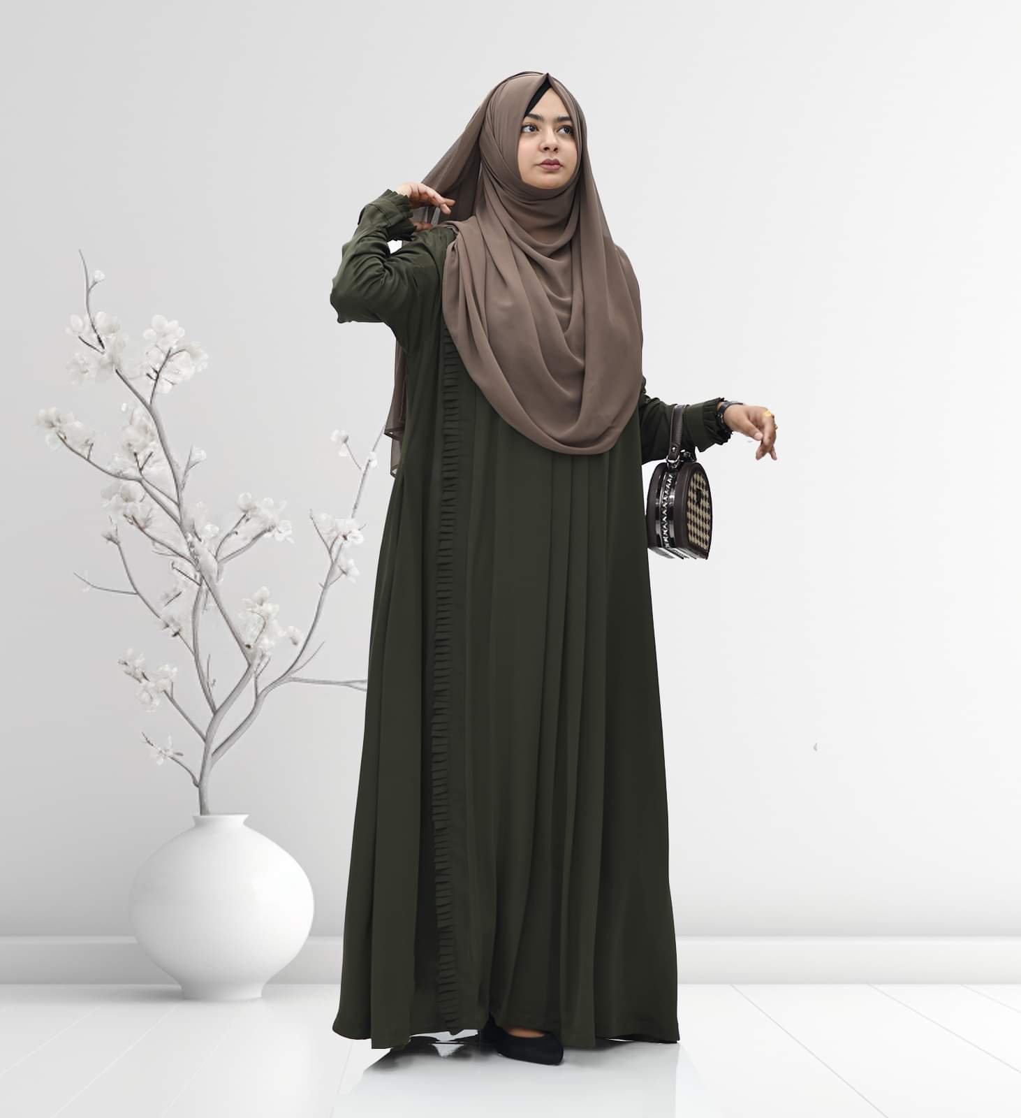 সাইড কুচি আবায়া বোরকা (Side-Cut Abaya Burqa) - Image 4